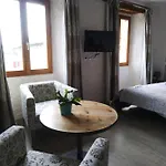 Chez Christine Et Fabrice Apartment