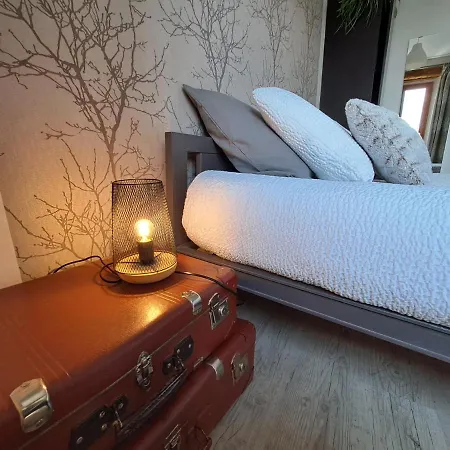 Chez Christine Et Fabrice Apartamento