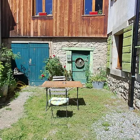 Chez Christine Et Fabrice
