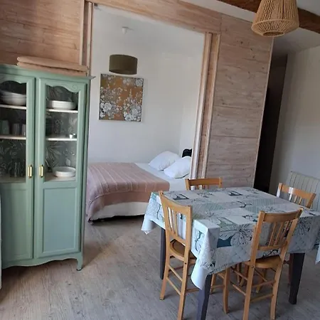 Chez Christine Et Fabrice 아파트 Font-Romeu-Odeillo-Via