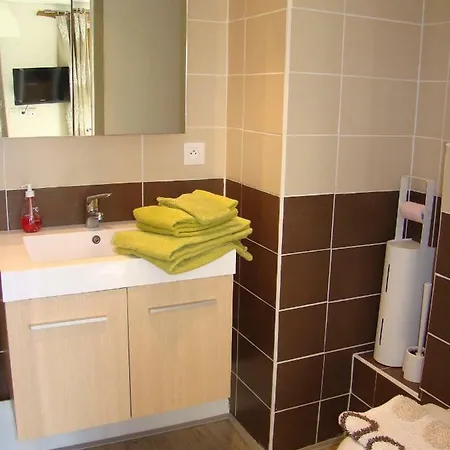 Apartment Chez Christine Et Fabrice