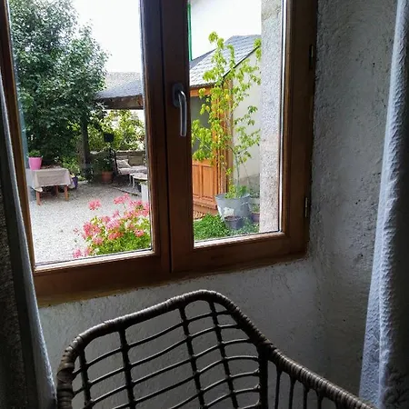 Chez Christine Et Fabrice דירה *