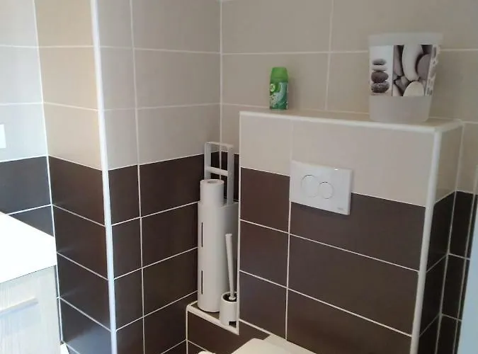 Chez Christine Et Fabrice Appartamento *